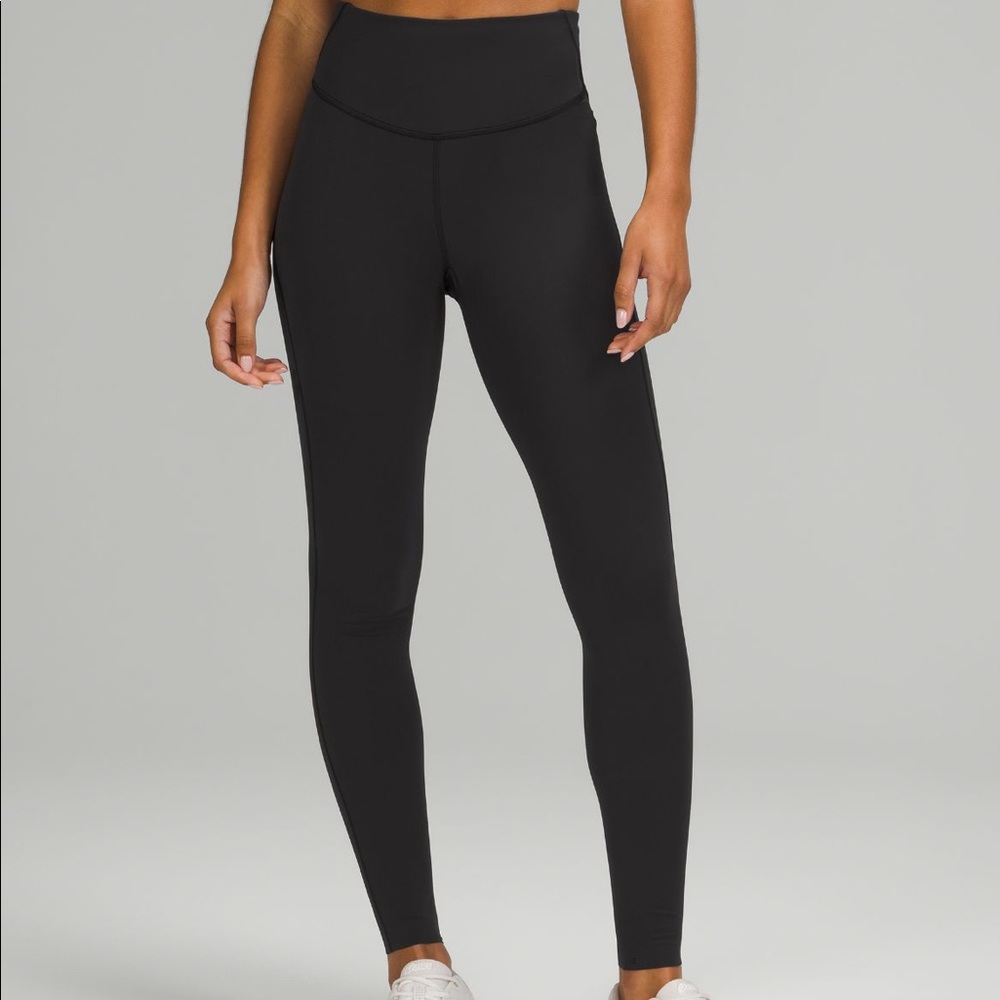 NEW - Lululemon Base Pace HR tight 28” Brushed* Leggings